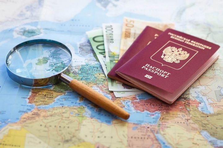 Необходимо ли брать в поездку за границу внутренний паспорт своей страны