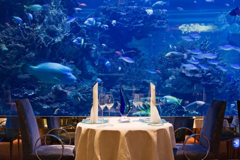 3 лучших подводных ресторана в мире