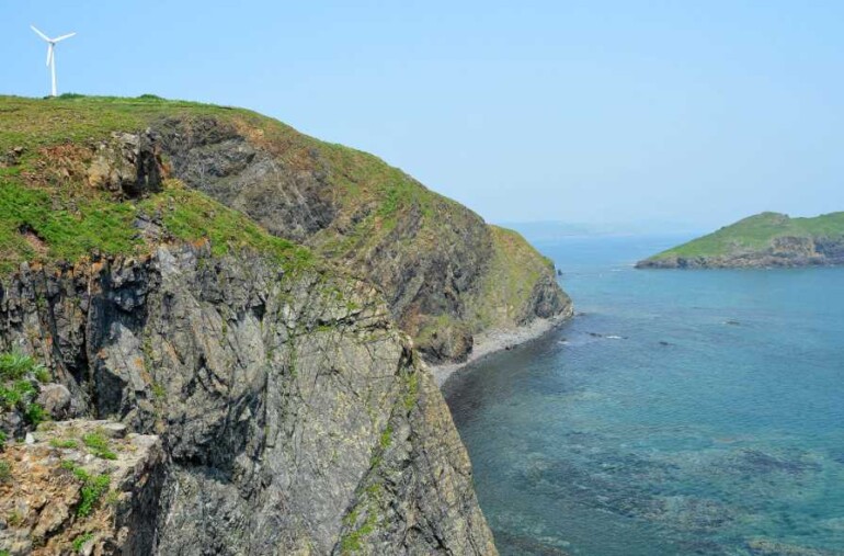 Чем заняться в Японском море: остров Рейнеке