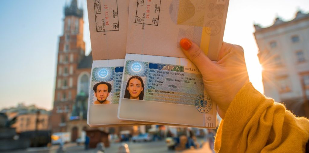 Чего ждать российским туристам от новых виз ЕС?