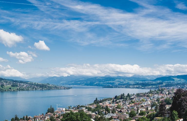 Увидеть всю Швейцарию за час — действительно ли это возможно