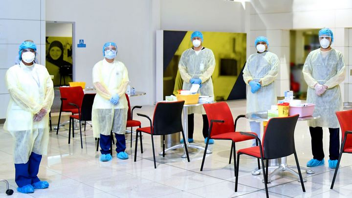 Как в аэропортах отличают фальшивые тесты на COVID-19 от настоящих?