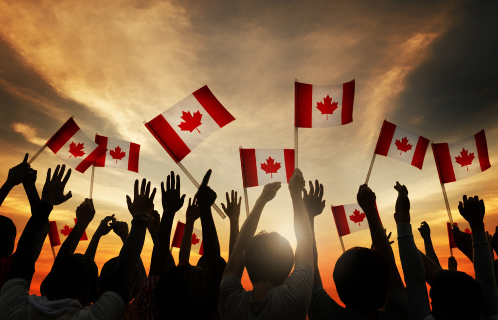 Красный кленовый лист и другие факты о Канаде