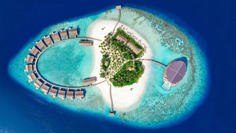 Почему не стоит лететь на Мальдивы без программы «все включено»