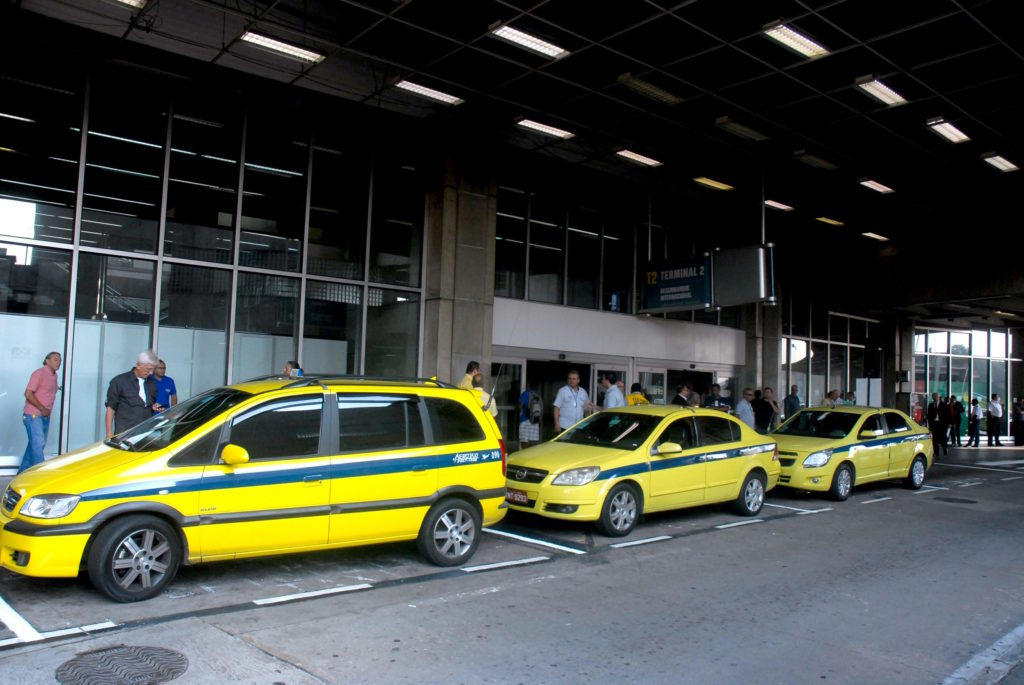 10 особенностей такси в разных странах, которые удивят туристов
