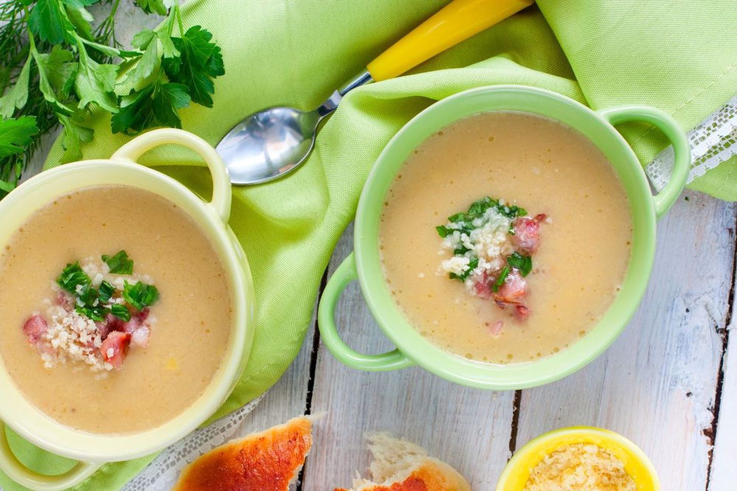 Крем суп для детей. Картофельный суп пюре. Суп картофельный (протертый). Шампиньоновый суп-пюре. Сырный крем-суп (суп-пюре).