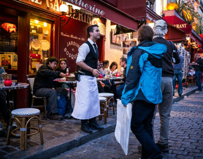 9 неприятных аспектов, которыми Париж разочаровывает туристов