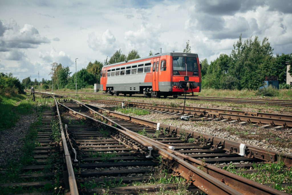 Самый медленный поезд в России
